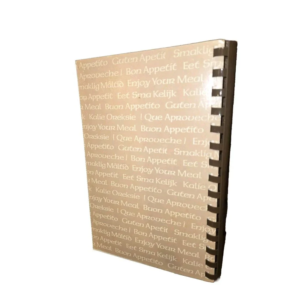 FAVORITE RECIPES FROM EUROPE - Greater Europe Mission - Vintage Cookbook